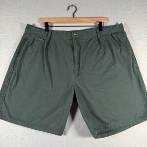Givenchy Activewear Mens Vintage Forest Green Pleated Cotton Chino Shorts 40